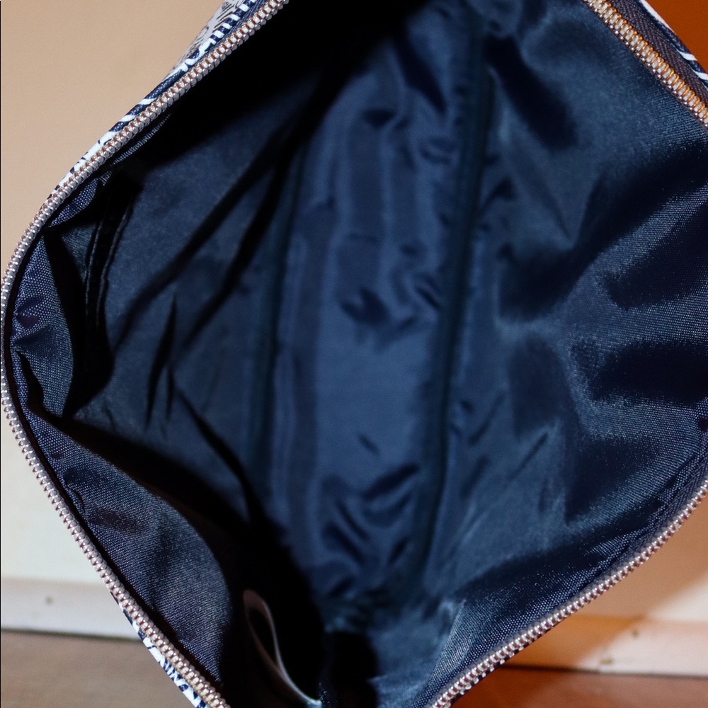 Small Zebra Bag - Picture 3 of 3